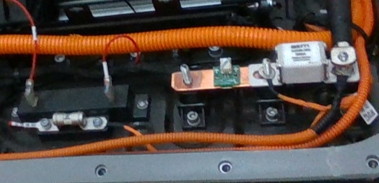 RGB 视觉输入示例 — 电池模组接线特写